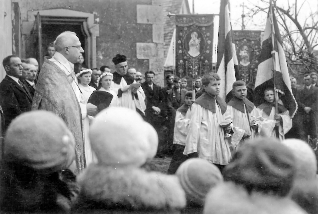 Zoom-In 1936.02.23 - Glockenweihe (2).jpg