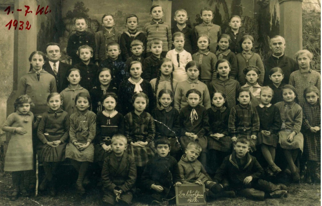 Zoom-In 1932-1.-7.-Klasse-1.jpg