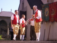 2007.06.07 - Fronleichnamsprozession (10).JPG