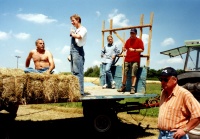 2001.09 - Heuaktion bei Siggi (1).jpg