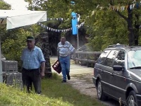 2002 - Burgfest Aufbau (12).JPG