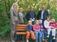 2007.10 - Spielplatzrenovierung (02).jpg