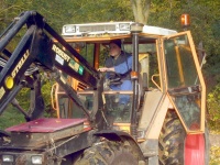 2007.10 - Spielplatzrenovierung (18).JPG