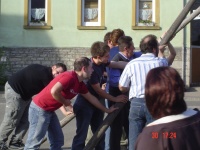 2005.04.30 - Maibaum (17).JPG