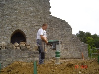 2005.08.27 - Arbeitseinsatz Reichelsburg (01).JPG