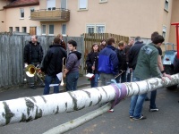 2008.04.30 - Maibaumaufstellen (02).JPG