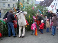 2008.04.30 - Maibaumaufstellen (13).JPG