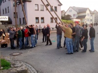 2009.04.30 - Maibaumaufstellen (31).JPG