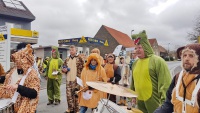 2020.02.25-18-17-27-Faschingsumzug-@-Aub-09.jpg
