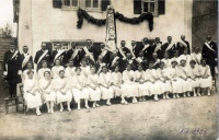 1923-Kriegerverein-Fahnenweihe-1.jpg
