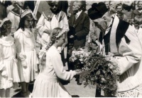 1950.07 - Abholung Pfarrer Diener in Aub 4.jpg