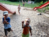 2010.07.10 - Grillen vom Kindergarten (25).JPG