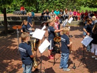 2011.07.22 - Schulfest Aub (Verabschiedung Merklei (16).JPG