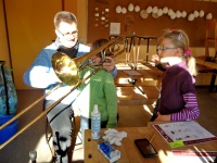 2012.03.21 - Instrumentenvorstellung GS Aub (15).JPG