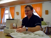 2006.01.21 - Scheichkostüme Nähen (06).JPG