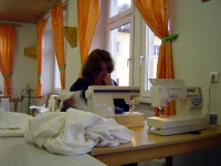 2006.01.21 - Scheichkostüme Nähen (07).JPG