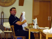 2006.01.21 - Scheichkostüme Nähen (29).JPG
