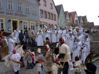2006.02.28 - Faschingsumzug Aub (15).JPG